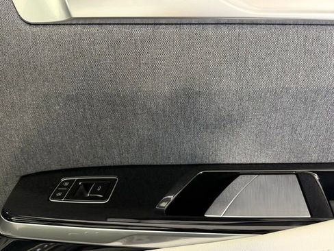 Certified 2026 Cadillac Escalade Platinum Sport w/ LPO, ONYX Package image 40