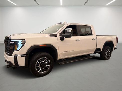 Used 2024 GMC Sierra 3500 Denali Ultimate AWD/4WD image 1