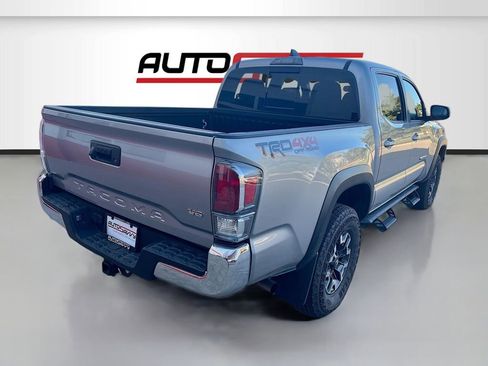 Used 2021 Toyota Tacoma TRD Off-Road image 7