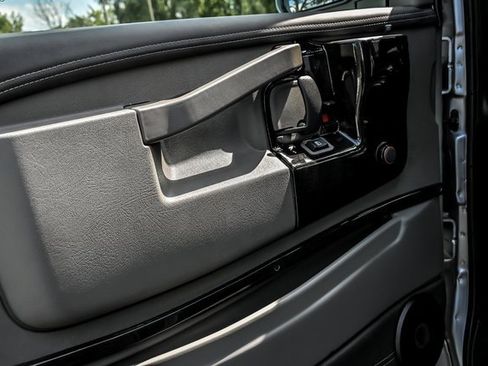 New 2025 GMC Savana 2500 w/ Driver Convenience Package image 8