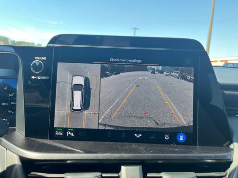 New 2026 Subaru Outback Touring XT image 18