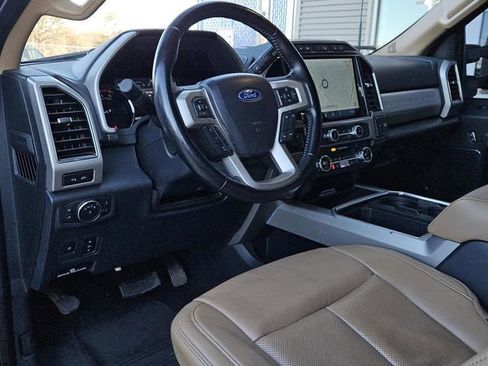 Used 2022 Ford F250 Lariat w/ Lariat Ultimate Package image 30