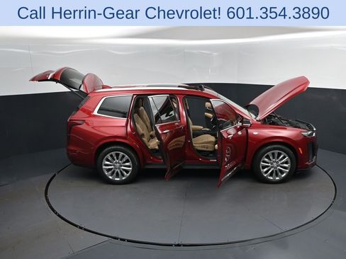 Used 2020 Cadillac XT6 Premium Luxury w/ Platinum Package FWD image 50