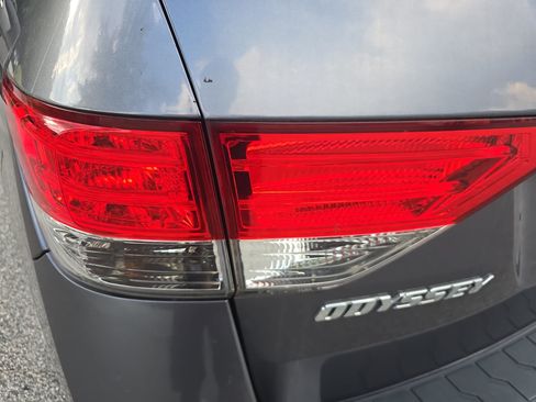 Used 2016 Honda Odyssey EX-L image 31