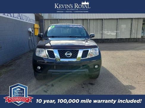 Used 2015 Nissan Frontier SV AWD/4WD image 5