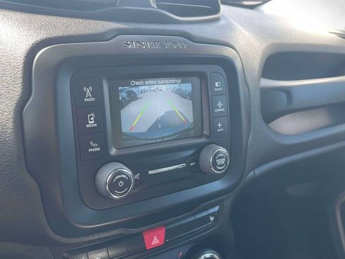 Used 2016 Jeep Renegade Limited w/ Trailer Tow Group AWD/4WD image 29