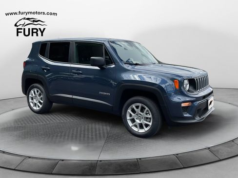 Used 2023 Jeep Renegade Latitude AWD/4WD image 1