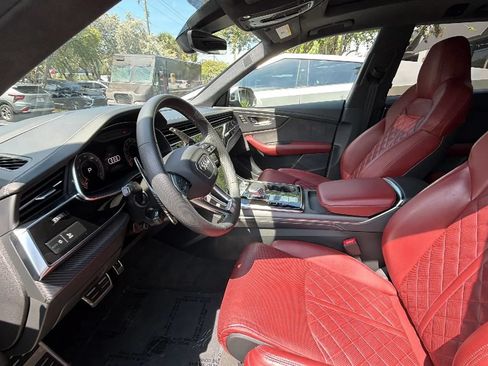 Used 2024 Audi SQ8 Prestige w/ Prestige Package AWD/4WD image 8