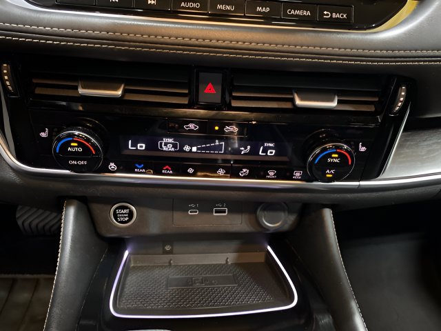 Used 2021 Nissan Rogue Platinum AWD/4WD image 19