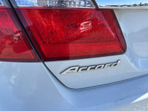 Used 2015 Honda Accord EX image 13