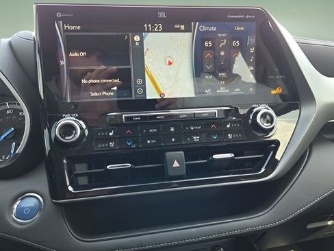 Used 2022 Toyota Highlander Limited image 33