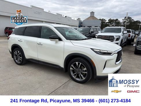 Used 2022 INFINITI QX60 Luxe w/ Vision Package image 9