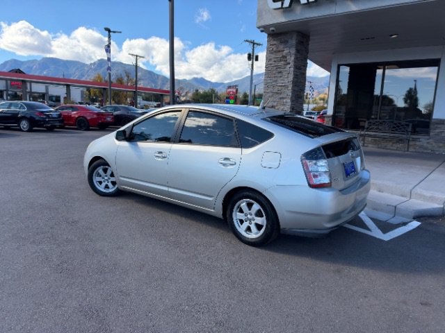 Used 2005 Toyota Prius w/ Pkg 6 FWD image 8