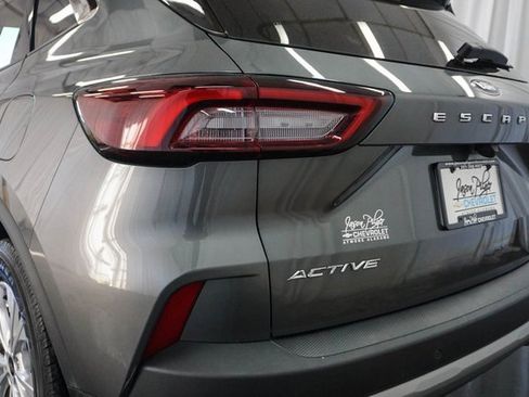 Used 2023 Ford Escape Active image 14