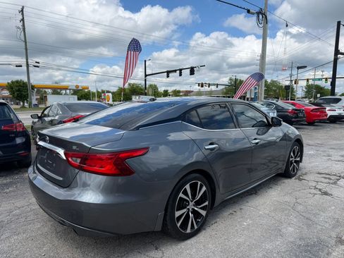 Used 2018 Nissan Maxima 3.5 SL FWD image 6
