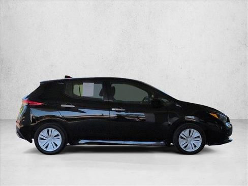 Used 2025 Nissan Leaf S FWD image 4