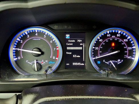 Used 2019 Toyota Highlander XLE AWD/4WD image 15