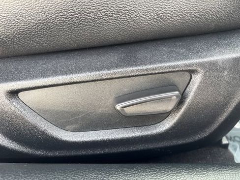 Used 2021 Ford Mustang Premium image 36