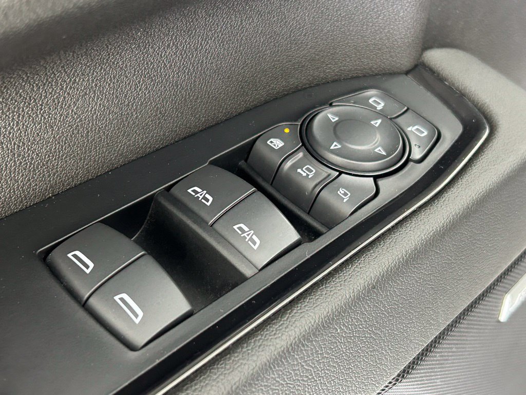 Used 2024 GMC Sierra 2500 AT4 w/ AT4 Premium Plus Package AWD/4WD image 34