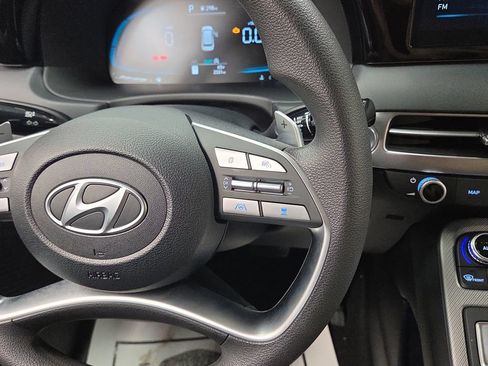 Used 2025 Hyundai Palisade SE AWD/4WD image 18