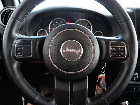 Used 2015 Jeep Wrangler Unlimited Sport w/ Quick Order Package 24S AWD/4WD image 26