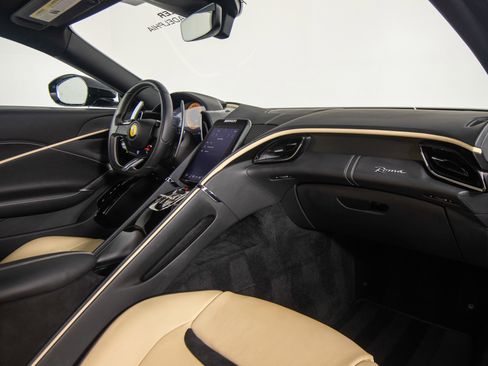 Certified 2022 Ferrari Roma RWD image 45