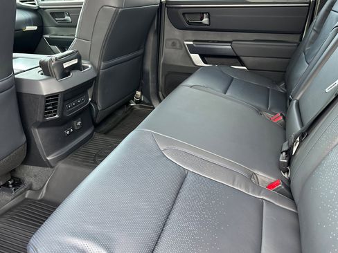 New 2025 Toyota Tundra Platinum image 10