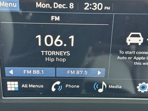 New 2026 Hyundai Elantra Sport image 17