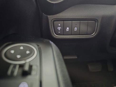 Used 2024 Kia Soul LX image 18