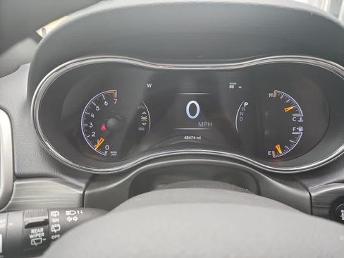 Used 2021 Jeep Grand Cherokee Limited AWD/4WD image 18