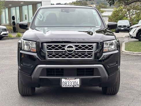 Used 2023 Nissan Frontier SV image 13
