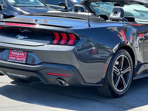 Used 2024 Ford Mustang Premium RWD image 9