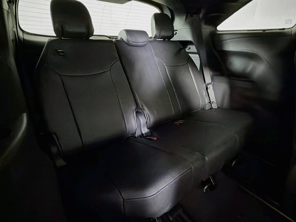 New 2026 Toyota Sienna XLE Woodland Edition AWD/4WD image 24