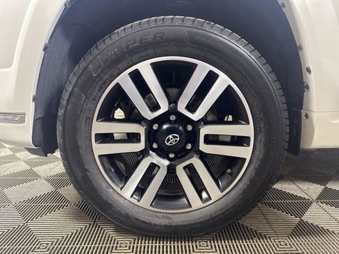 Used 2018 Toyota 4Runner Limited image 10