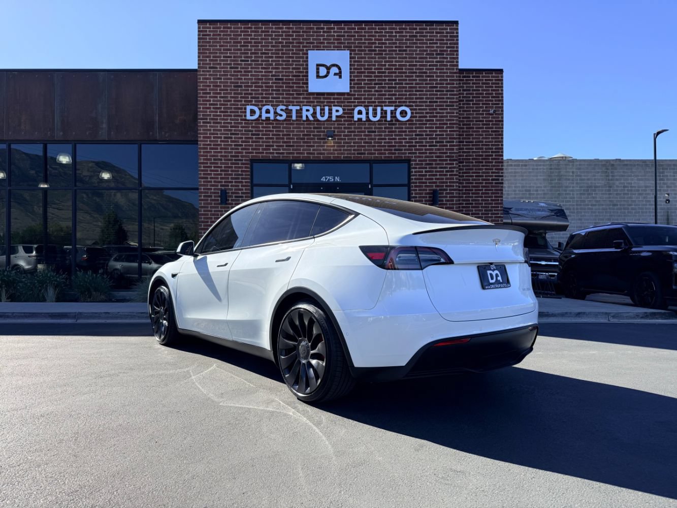 Used 2022 Tesla Model Y Performance AWD/4WD image 6