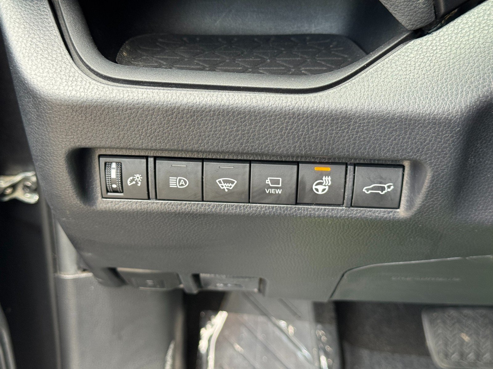 Used 2020 Toyota RAV4 TRD Off-Road AWD/4WD image 17