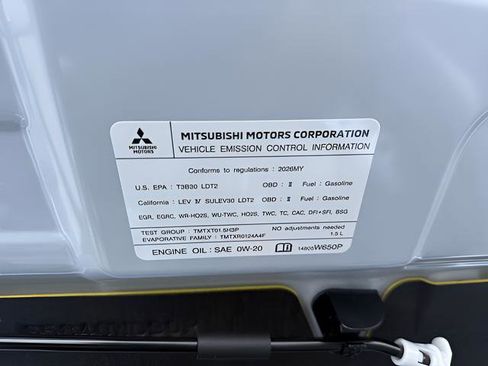 New 2026 Mitsubishi Outlander SEL FWD image 31