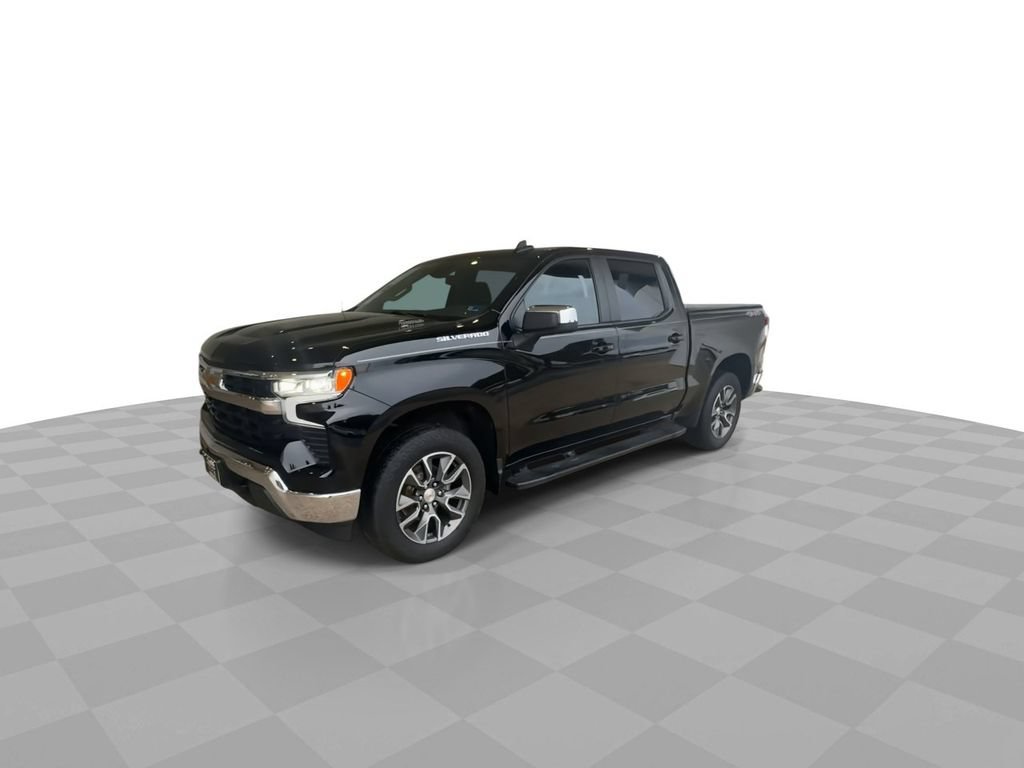 Certified 2024 Chevrolet Silverado 1500 LT AWD/4WD image 4