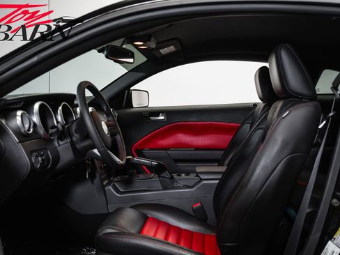 Used 2009 Ford Mustang Shelby GT500 RWD image 24