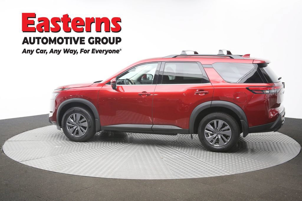Used 2024 Nissan Pathfinder SV AWD/4WD image 64