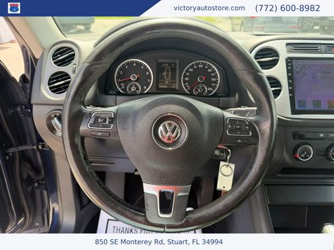 Used 2013 Volkswagen Tiguan S FWD image 15