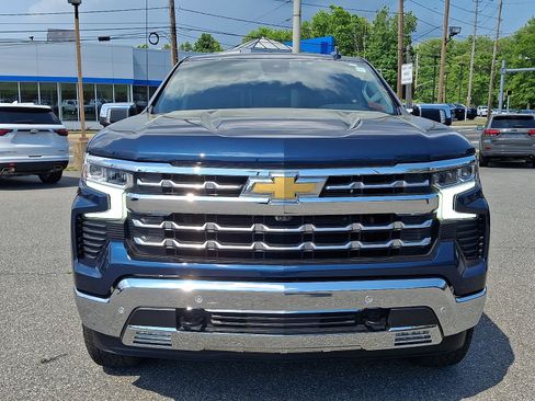 Certified 2023 Chevrolet Silverado 1500 LTZ w/ LTZ Convenience Package II AWD/4WD image 2
