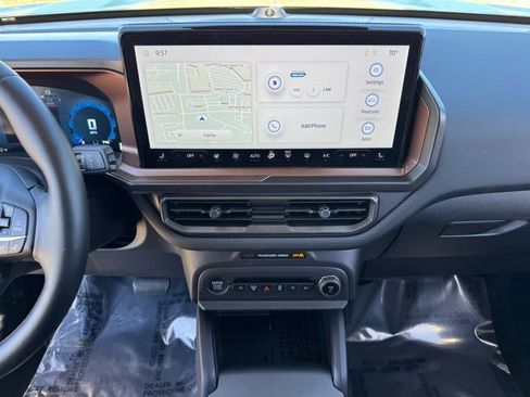 Used 2025 Ford Bronco Sport Outer Banks w/ Outer Banks Tech Package+ AWD/4WD image 13