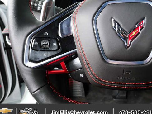 Used 2022 Chevrolet Corvette Stingray Premium Cpe w/ Z51 Performance Package RWD image 10