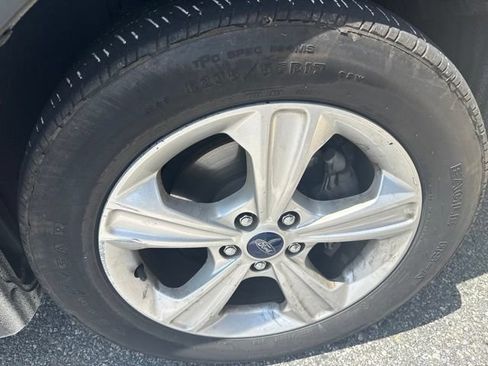Used 2014 Ford Escape SE FWD image 11