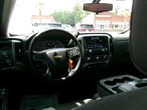 Used 2018 Chevrolet Silverado 1500 LT w/ All Star Edition AWD/4WD image 17