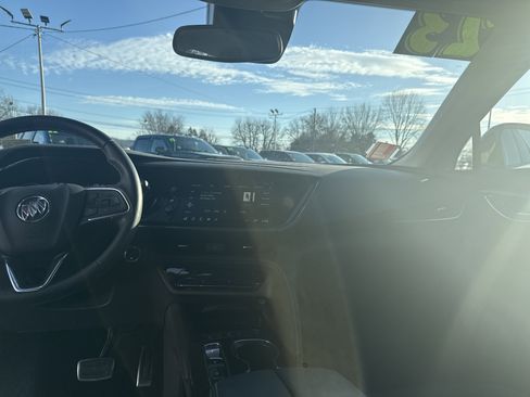 Used 2023 Buick Envision Essence w/ Sport Touring Package image 15