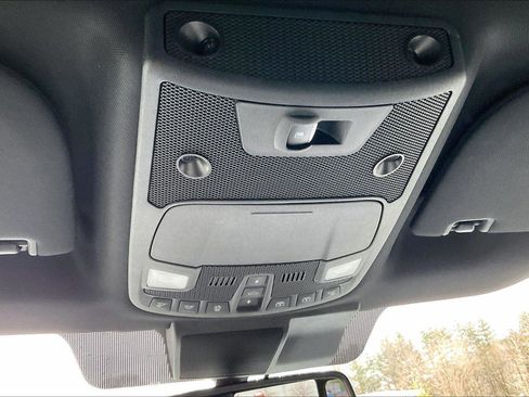 Used 2020 Ford F150 Platinum w/ Equipment Group 701A Luxury image 34