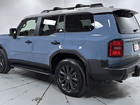 Certified 2025 Toyota Land Cruiser image 7