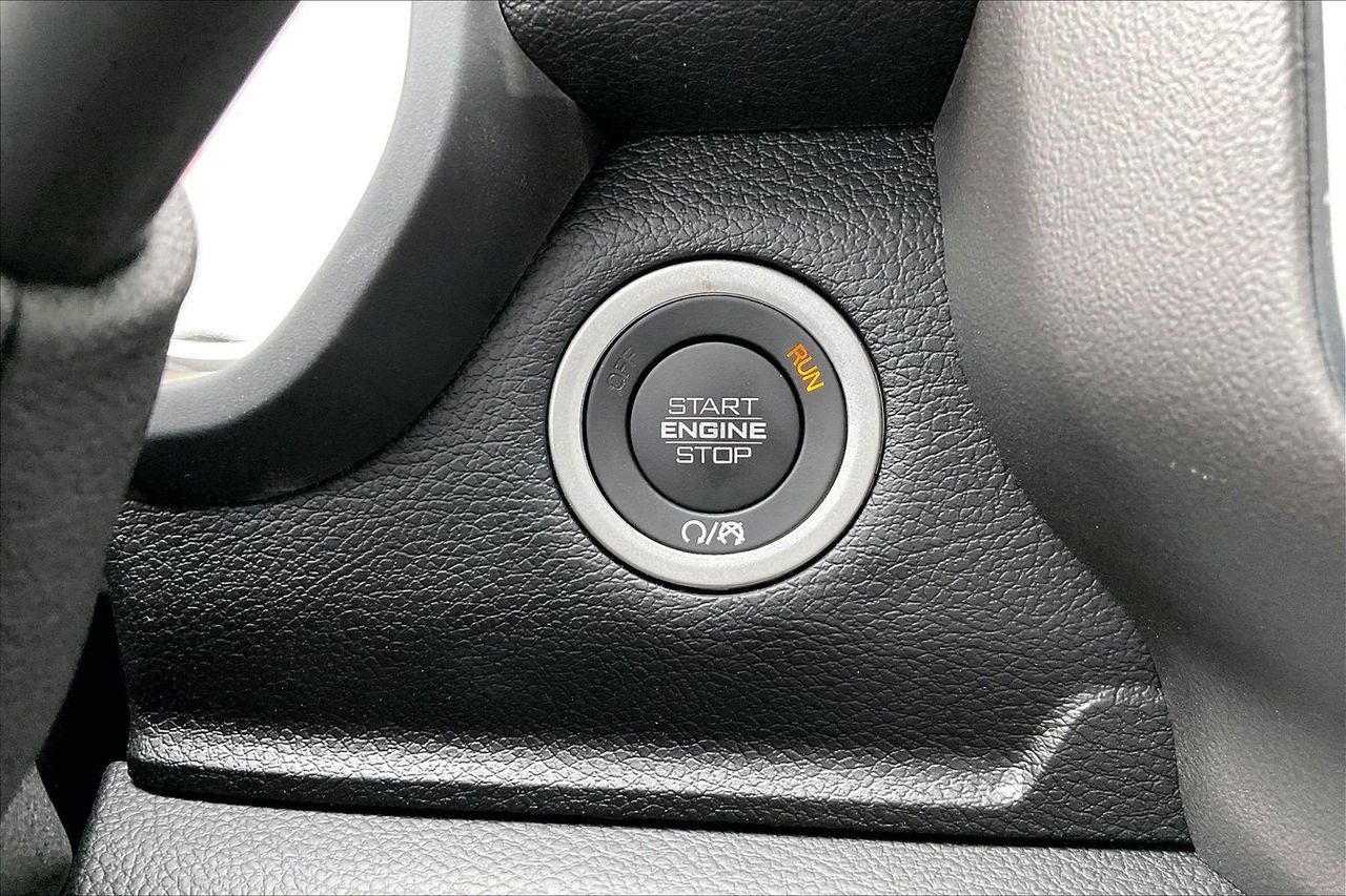 New 2026 RAM 3500 Big Horn AWD/4WD image 16
